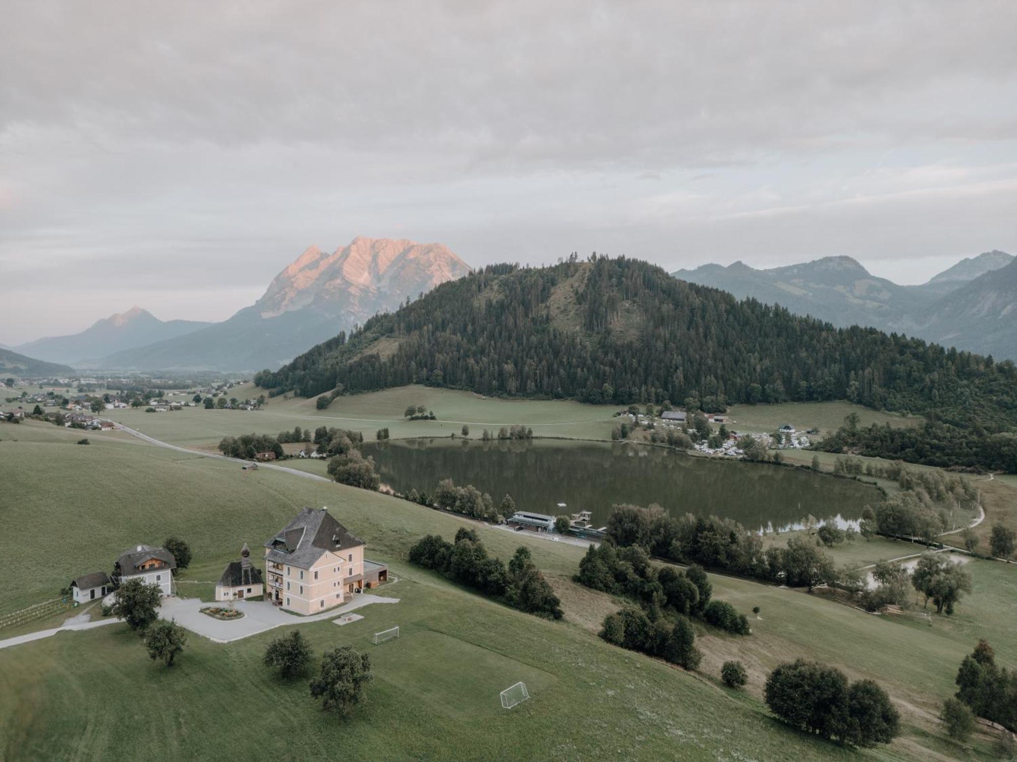 Hotel Puttererseehof Aigen im Ennstal Exterior foto